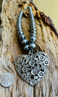 Western Flower 3D Heart
Navajo Pearl Necklace