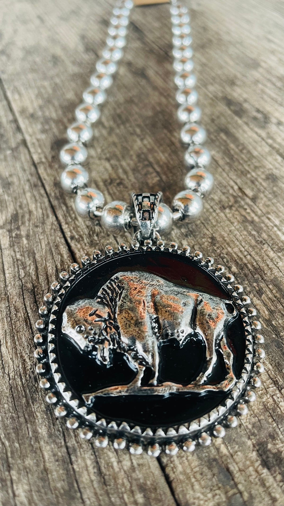 Western Buffalo Pendant
Ball Necklace
