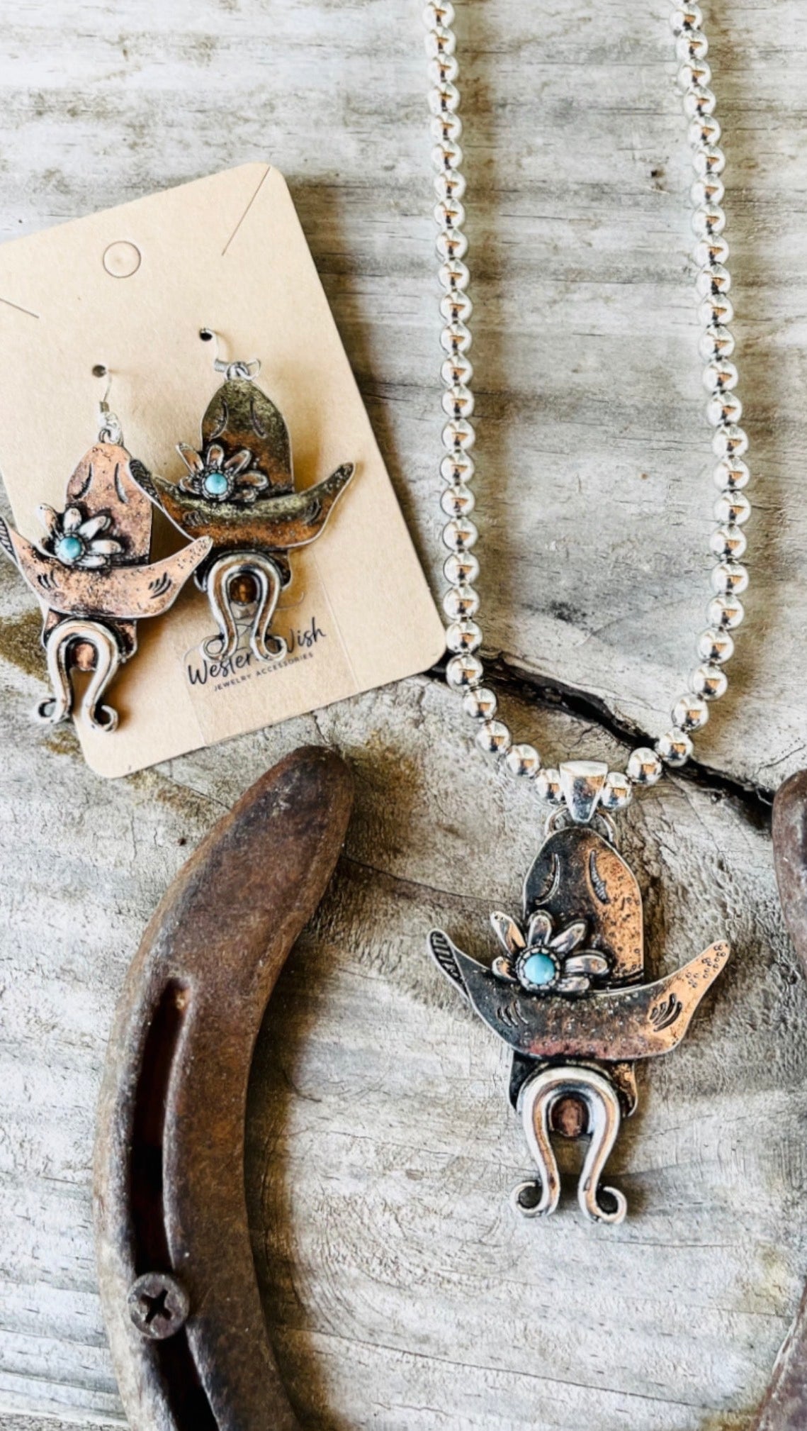 Cowboy Mustache Necklace Set